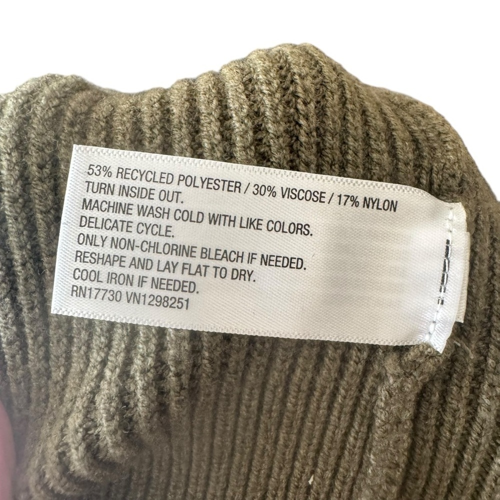 A New Day x Target - NWY Olive Green Ribbed Mock Neck Sweater Vest Sz M - Picture 7 of 7